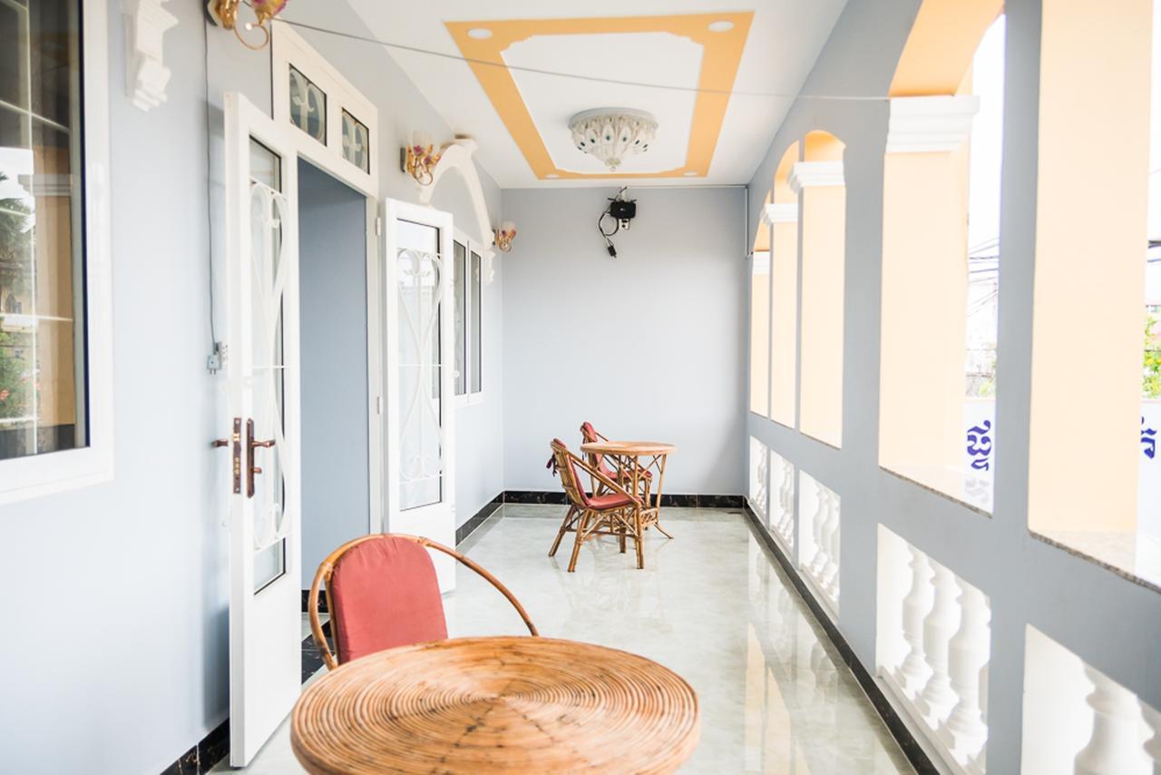 Paris Guesthouse Kampot Ngoại thất bức ảnh